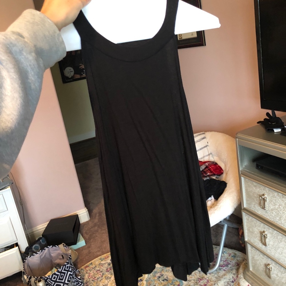 black tank top
